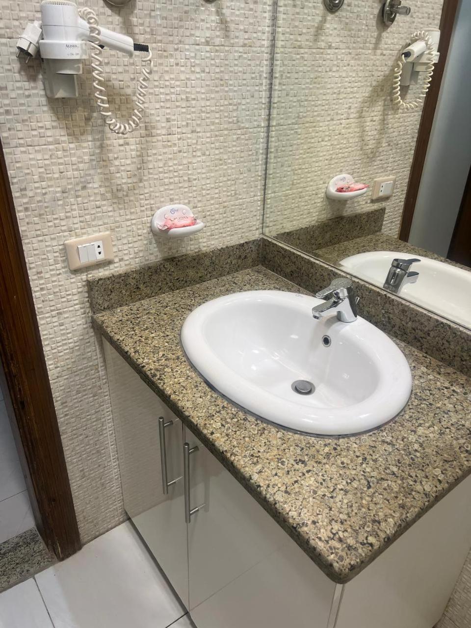 Marina Sky Apartment Хургада Екстериор снимка